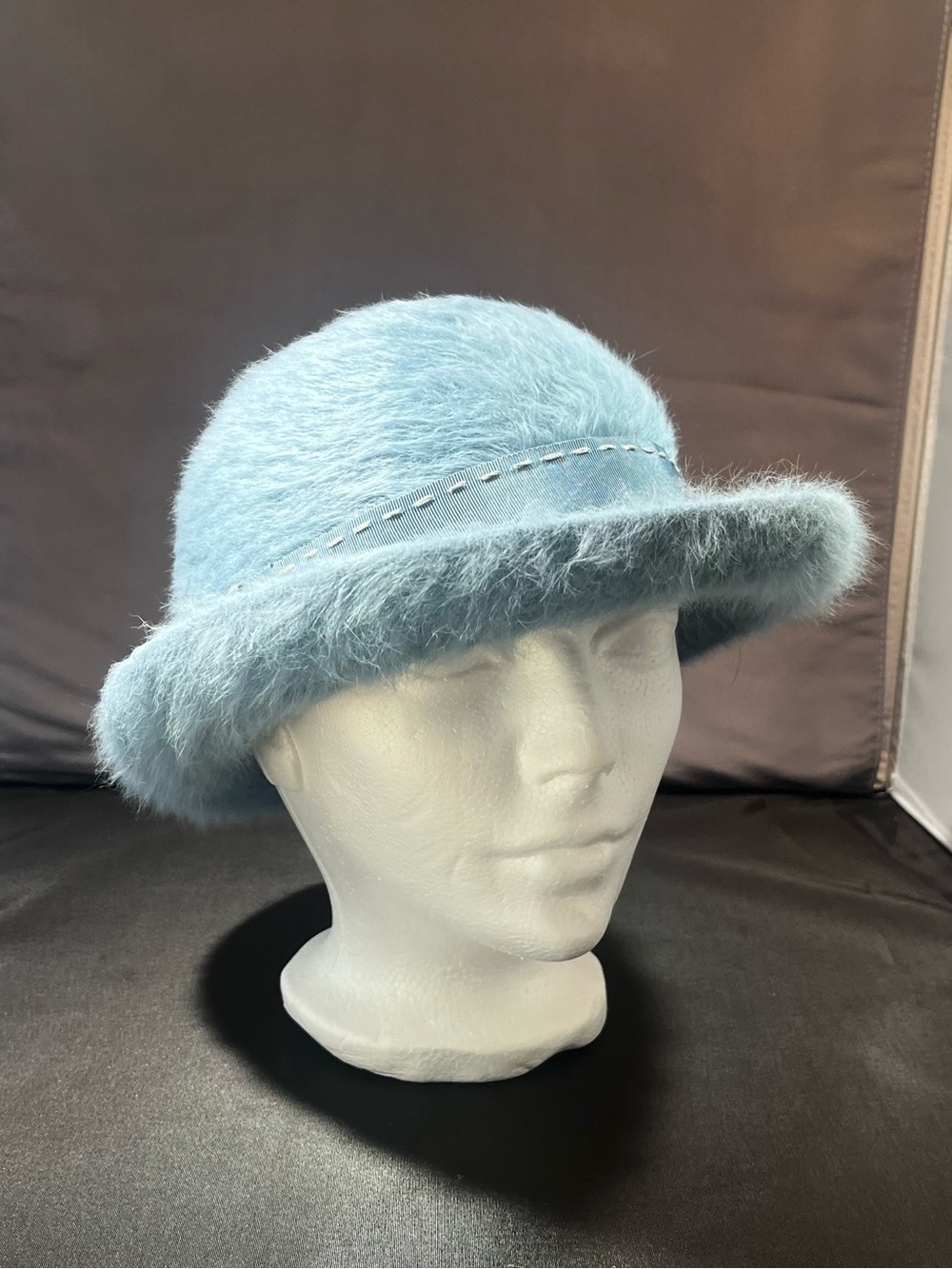 Vintage cloche faux fur bucket hat powder blue